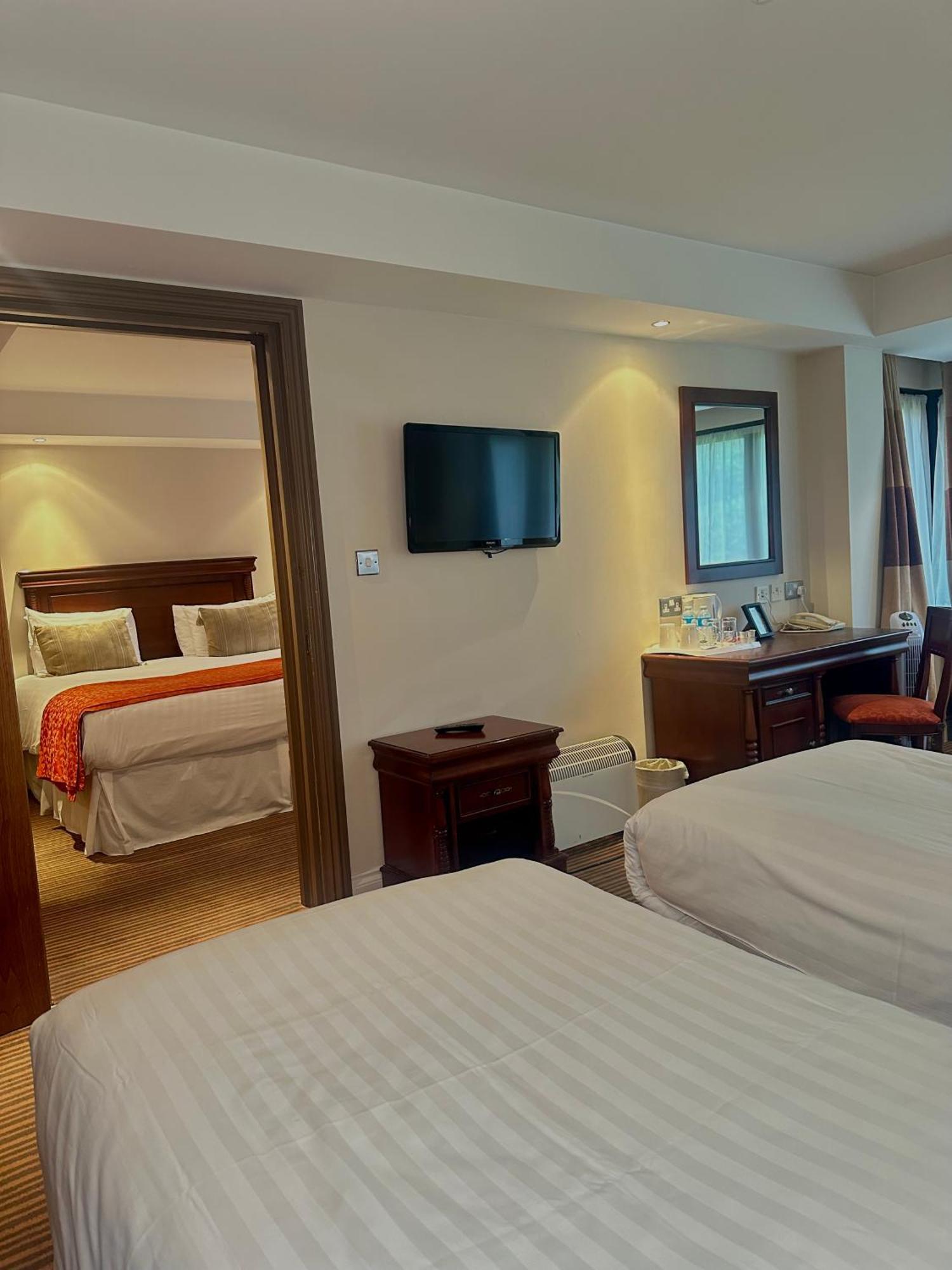 The Casa Hotel, Sure Hotel Collection By Best Western Yateley Exterior foto